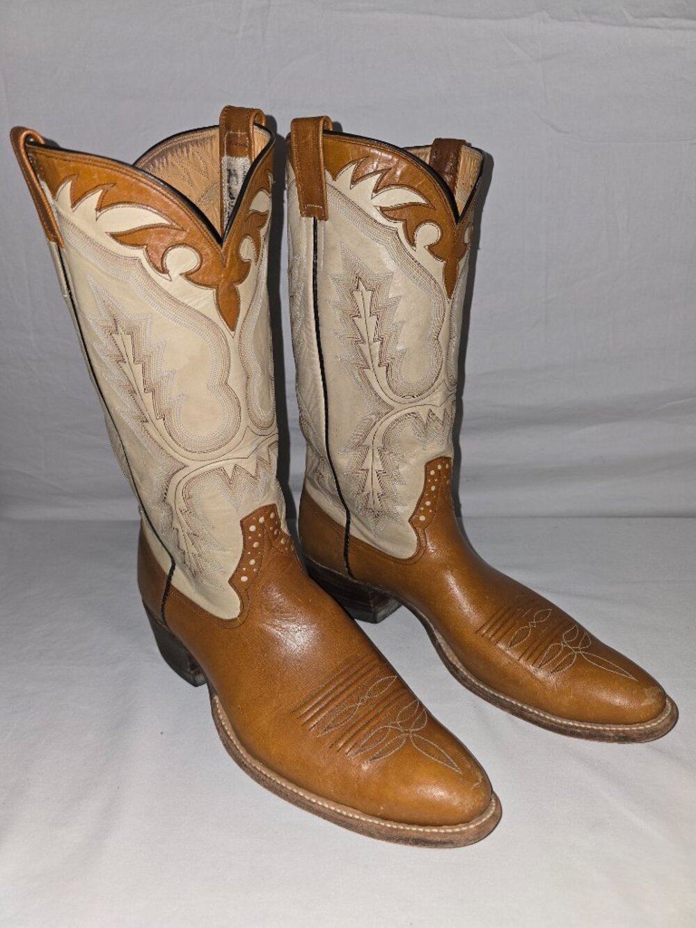 Vintage Rios of Mercedes Brown / Cream Western Cowboy Boots Men's Size 11 A